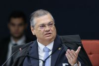 STF não topa tudo por dinheiro, diz Dino sobre veto a leis estrangeiras