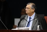 O crime não está nos morros, mas no asfalto, diz Dino no STF