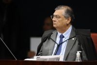 Dino pede que governo se manifeste sobre restrição a documentos de emendas