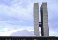Fraude no INSS: não há espaço no orçamento para devoluções, diz economista