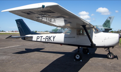 Conheça modelo de aeronave que caiu em aldeia indígena no litoral de SP