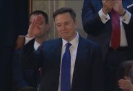 Sob aplausos, Musk recebe agradecimento de Trump em discurso ao Congresso