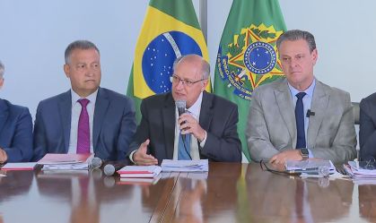 Governo anuncia medidas para baratear preço dos alimentos