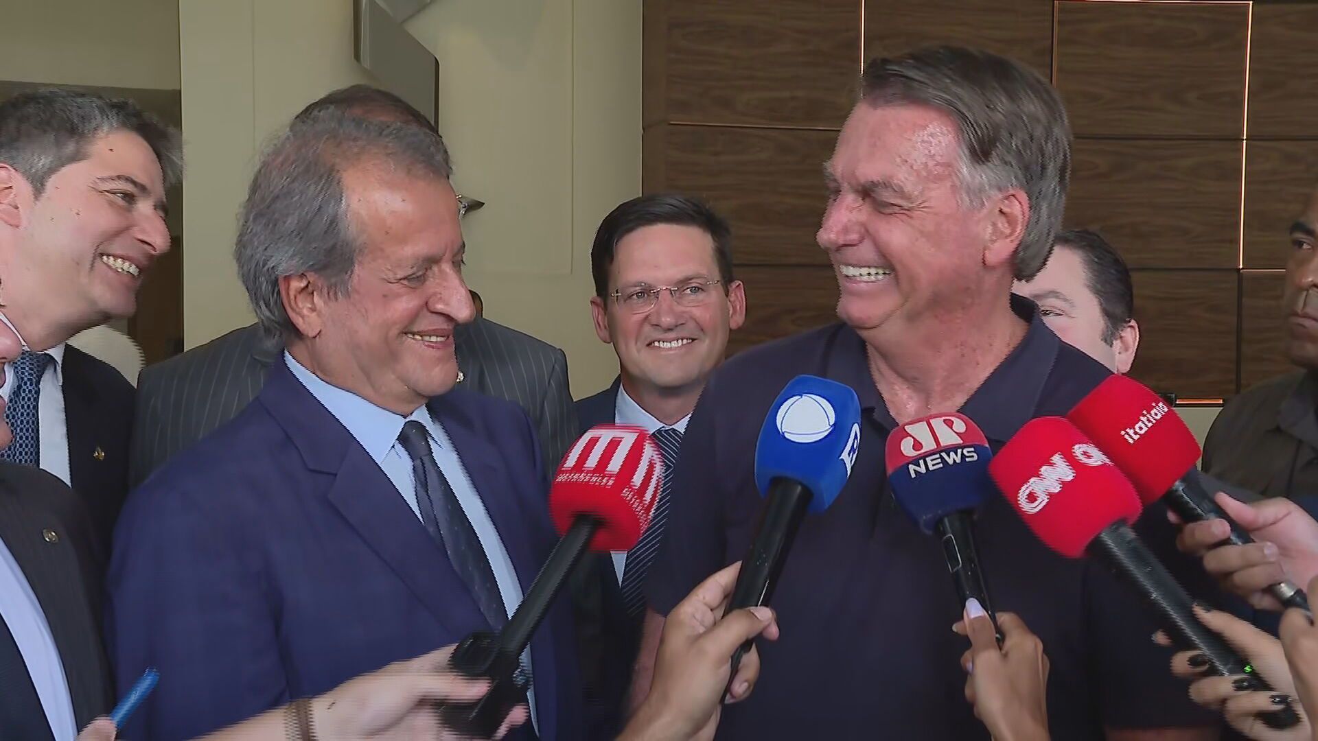 O presidente do PL, Valdemar Costa Neto e o ex-presidente Jair Bolsonaro