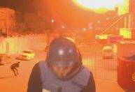 Vídeo mostra momento em que hospital explode em Gaza atrás de repórter