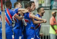 Bahia domina o Vitória, vence Ba-Vi e sai na frente pelo Campeonato Baiano