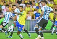 Quem é melhor por posição? Confira o embate entre Argentina e Brasil e vote