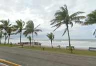 Jovem desaparece durante banho de mar no Paraná