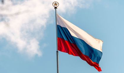 Rússia acusa dois diplomatas britânicos de espionagem e os expulsa do país