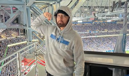 Eminem se junta a grupo de empresários por time da WNBA em Detroit