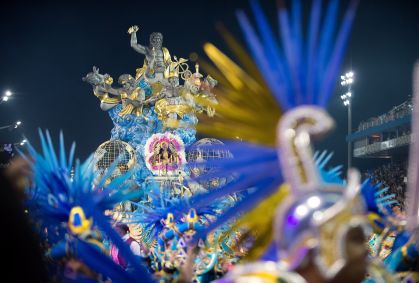 Rosas de Ouro é punida e começará apuração do Carnaval 2026 com menos 0,5