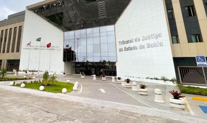 Justiça decreta prisão de "Dona Maria", líder do tráfico na Bahia