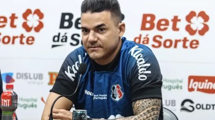 Felipe Alves foi apresentado no Santa Cruz