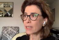 Fernanda Torres sobre chances no Oscar: "Tenho certeza que é da Demi Moore"