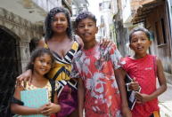 Maioria das residências no país é chefiada por mulheres, aponta relatório