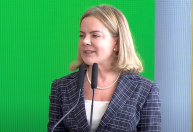 Gleisi: Obstruir pauta é colocar interesses de Bolsonaro à frente do Brasil