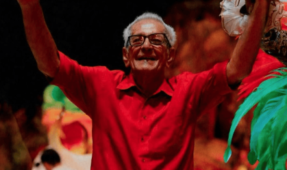 Morre Jair Mendes, artista que revolucionou a festa dos bumbás de Parintins