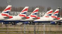 Aeroportos do Reino Unido interrompem voos após problema de tráfego aéreo
