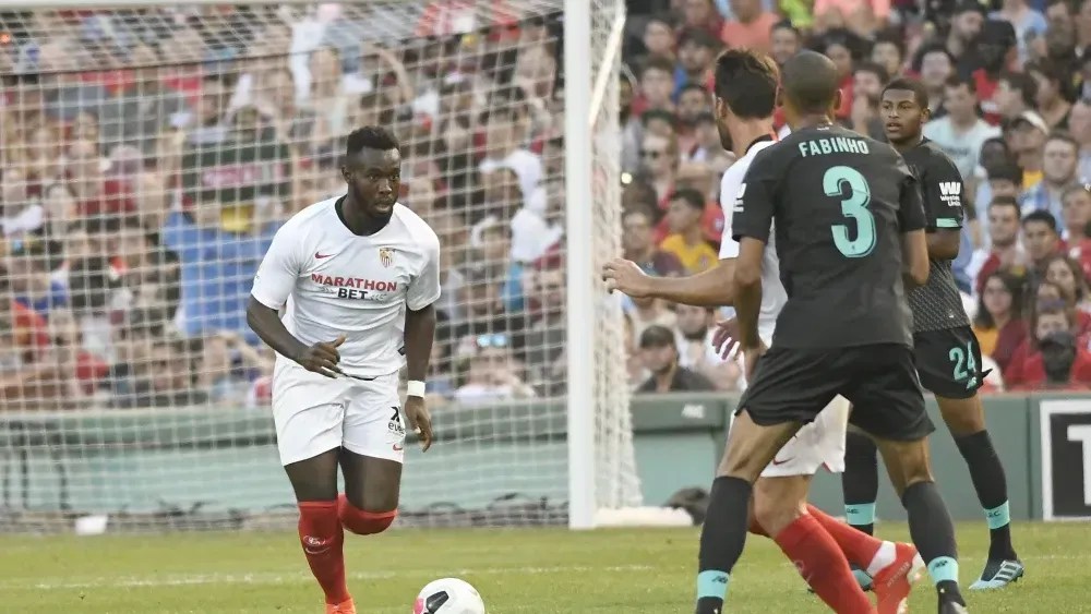 Gnagnon em ação pelo Sevilla, da Espanha, em 2019