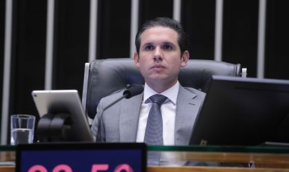 Oposição cobra resposta de Hugo Motta ao STF sobre caso Ramagem