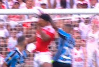 Inter reclama de pênalti na final do Gaúcho: "Virou vôlei?"