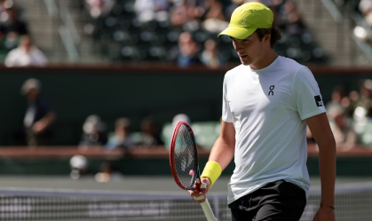 João Fonseca tem mal-estar durante partida do Miami Open