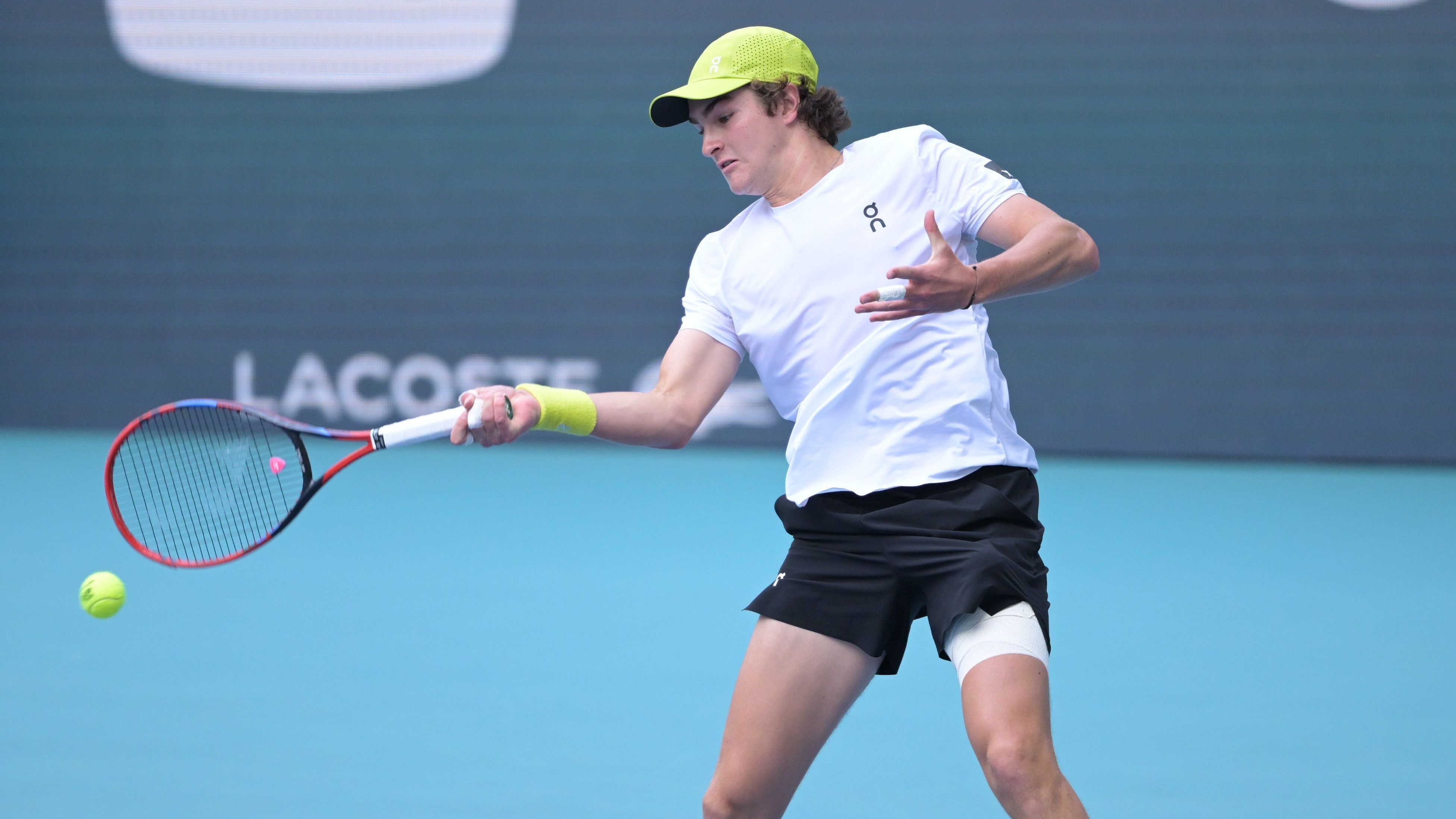 João Fonseca durante disputa com De Minaur no Miami Open