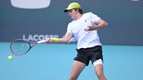 João Fonseca durante disputa com De Minaur no Miami Open
