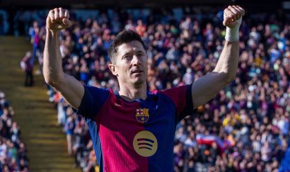 Lewandoski comanda vitória do Barcelona