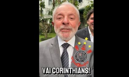 Lula comemora título do Corinthians e manda recado para a Fiel Torcida