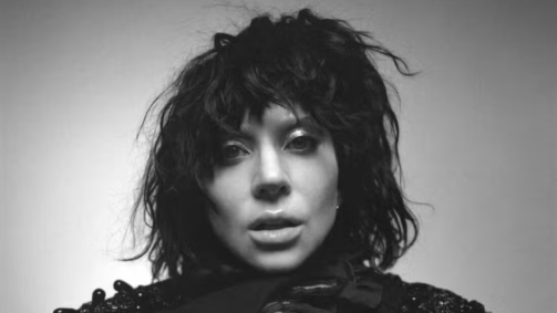 "Mayhem", sétimo álbum de estúdio de Lady Gaga, foi lançado no dia 7 de março