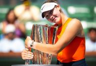 Campeã de Indian Wells cita LeBron James como inspiração, e astro responde