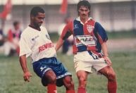 Morre ex-lateral do Bahia após infarto em vestiário