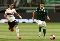 Vitor Roque titular: veja escalações de Palmeiras x São Paulo no Paulistão