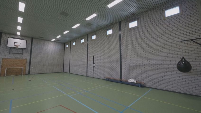 Quadra poliesportiva no centro de detenção do TPI, nos arredores de Haia, na Holanda • Tribunal Penal Internacional