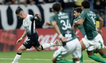 Corinthians nunca perdeu para o Racing-URU; veja números