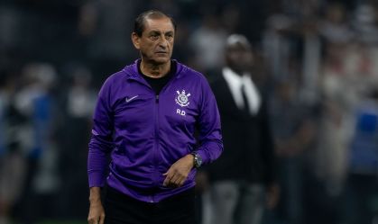 Ex-Corinthians, Ramón Díaz negocia com seleção da América do Sul, diz site