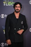 Renato Góes, que é Ivan em &quot;Vale Tudo&quot;, vai à festa de lançamento da novela