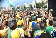 Governo e oposição partem para "disputa das ruas" sobre anistia