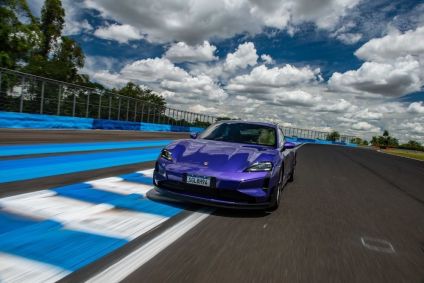 Taycan Turbo GT Pacote Weissach pode atingir 1.108 cv de potência