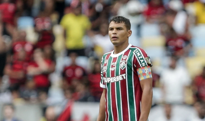 Thiago Silva é chamado de Ex-jogador pelo Borussia Dortmund