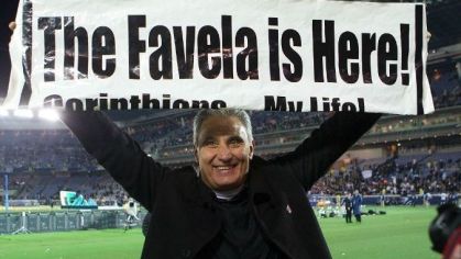 Nome de Tite é unânime nos bastidores do Corinthians