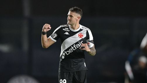 Vasco vence Santos, de virada, pelo Brasileirão 2025