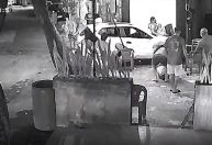 Vídeo: Motorista de aplicativo atropela 10 pessoas e acaba preso no RJ