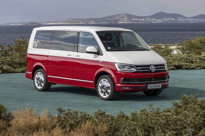 T6 (2015-2024): Conectada e eficiente, marcou a digitalização da lendária Kombi. • Divulgação