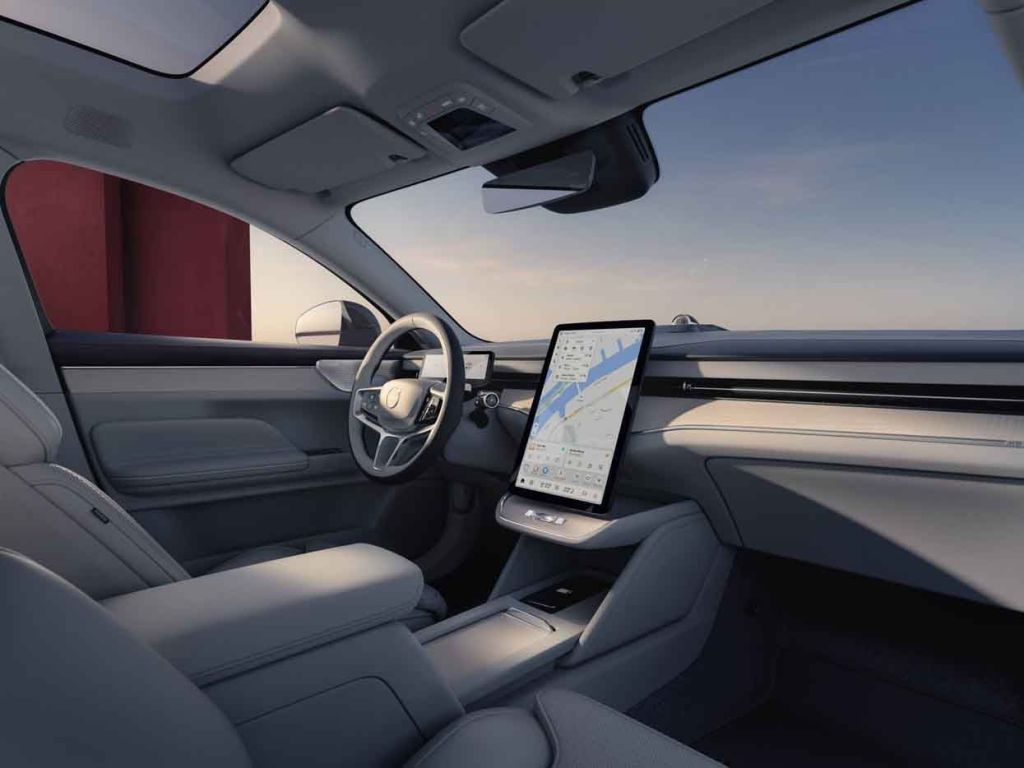 Volvo ES90: primeiro sedã elétrico da marca é revelado
