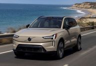 Carro mais seguro já feito pela Volvo, EX90 chega por R$ 850 mil