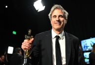 Walter Salles revela detalhes de documentário sobre Sócrates