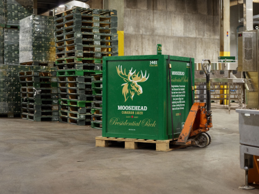 "Pack Presidencial" lançado pela Moosehead, que contém 1.461 latas de cerveja
