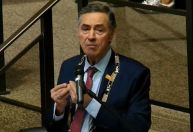 Barroso critica falta de civilidade: Ninguém precisa desqualificar o outro